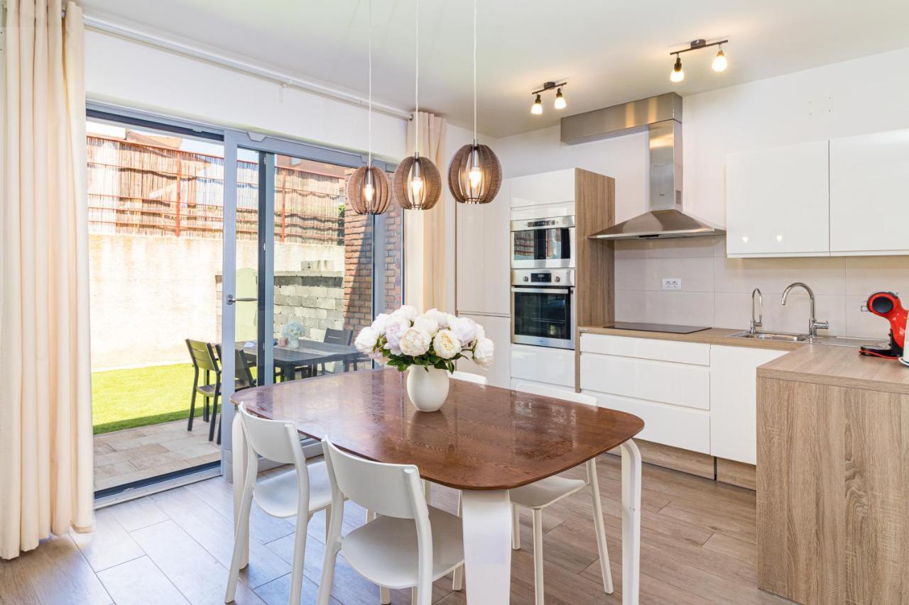 Apartments Anna Ližnjan Zewnętrze zdjęcie