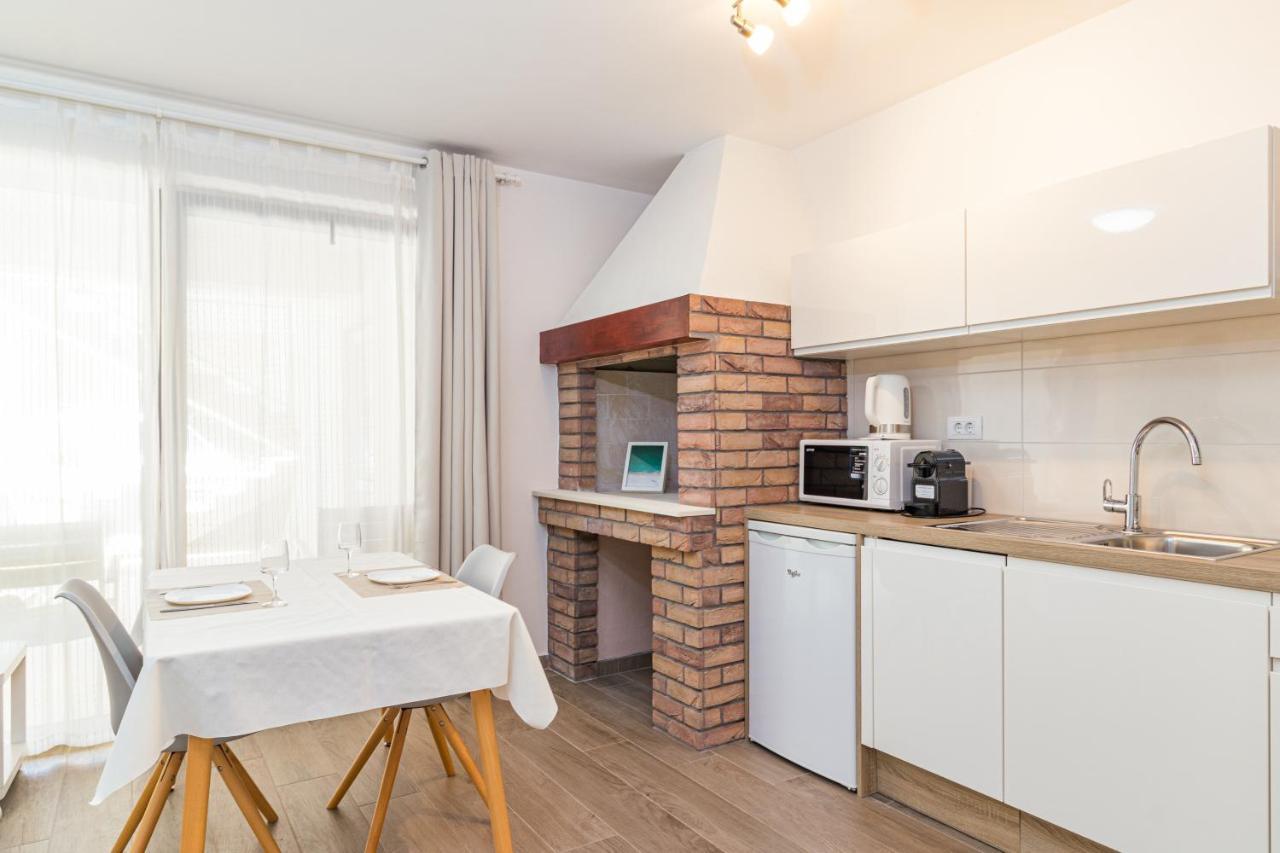 Apartments Anna Ližnjan Zewnętrze zdjęcie